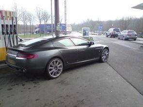 最新阿斯顿马丁爆料新闻,颠覆传统，引领未来豪华车潮流